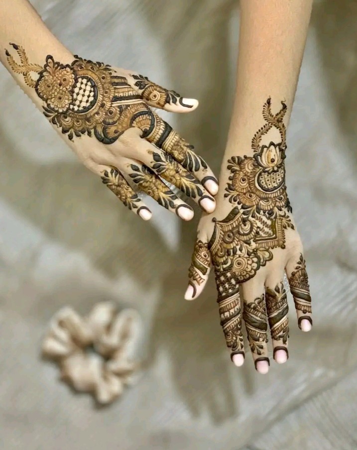 Arabic Mehndi Design