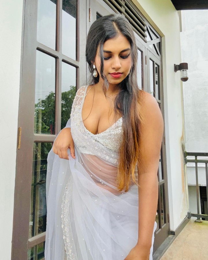 Ladki Ki Photos