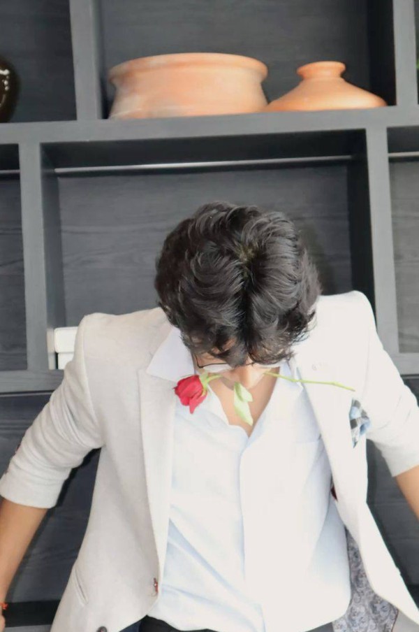 Hidden Face Boys Pic