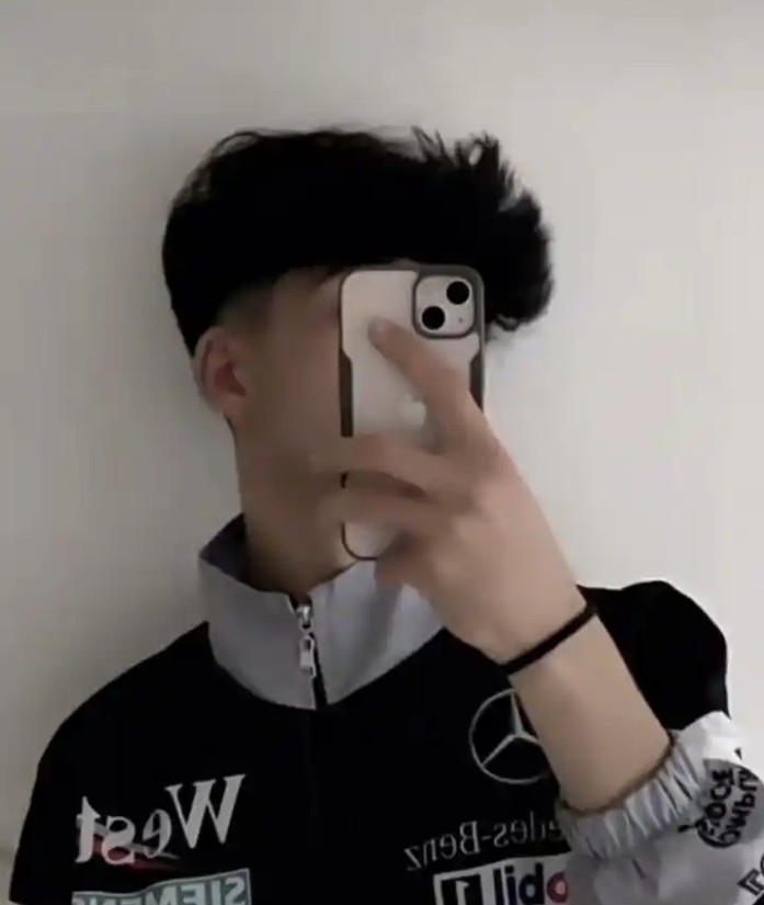 Hidden Face Boys Pic