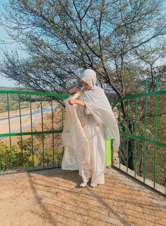 Islamic Girls DP