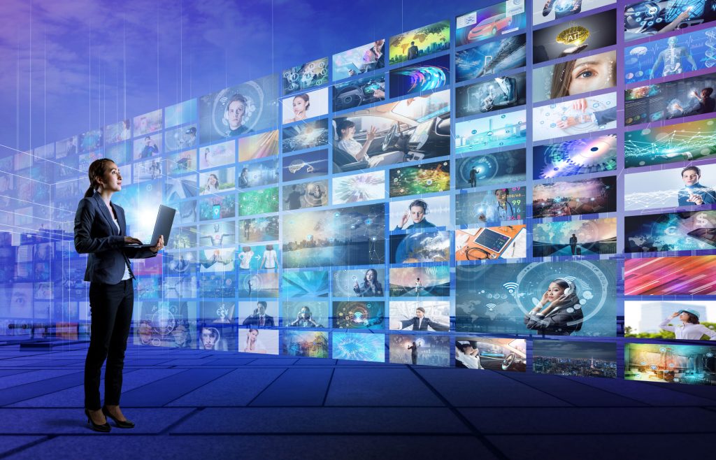 How Risk-Themed Visuals Shape The Look Of Modern Online Entertainment Profiles