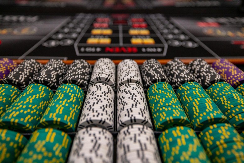 Dominate or Fold: High-Stakes Thinking in Tongits Go