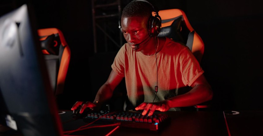 Online Gaming and Modern Entertainment: How Players Spend Time Online