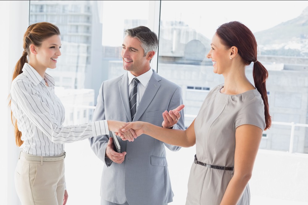 What Makes a Great First Impression, Online or Off